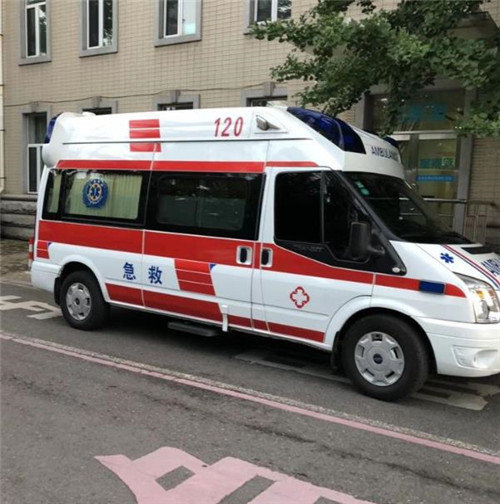 永泰选择我们的救护车出租,开启安心转院之旅